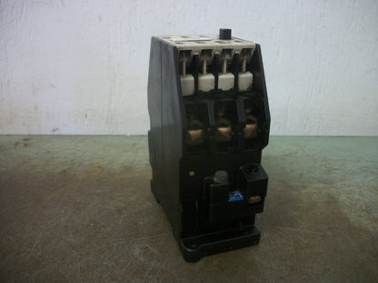 SIEMENS CONTACTOR 3TB4217-0A 30AMP 264VCOIL 3PH 600V 10HP