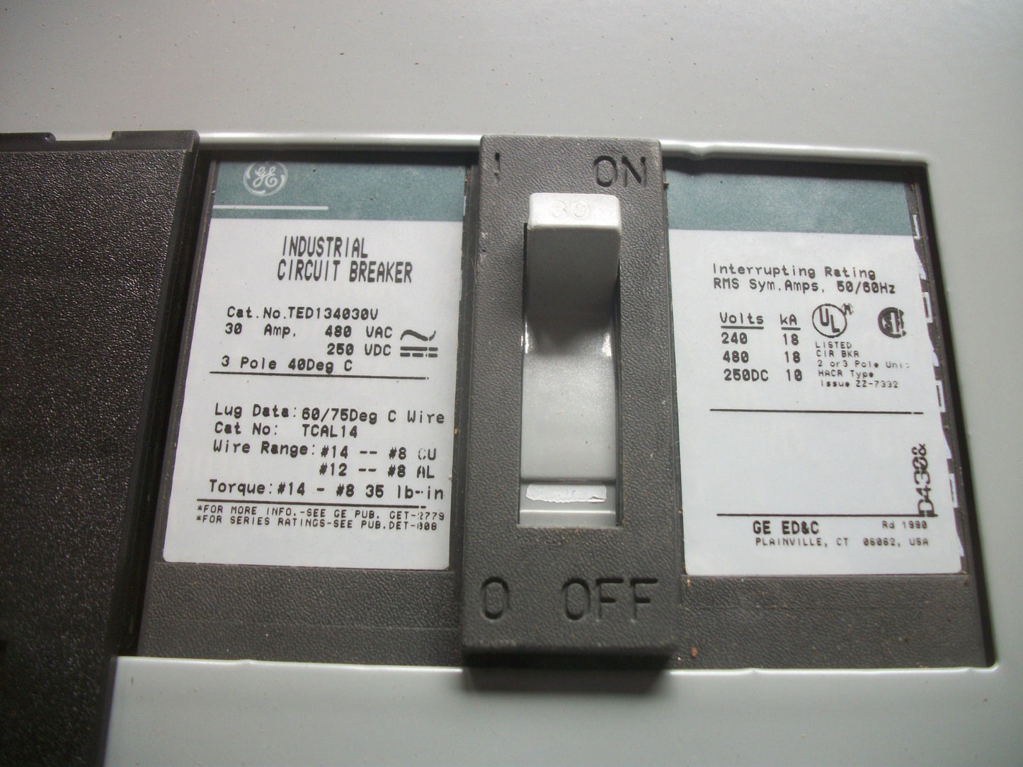 GE A-SERIES II PANELBOARD INTERIOR ADF3426MT 600AMP 480Y/277VOLT 3PH 4W NIB