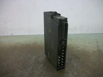 SIEMENS SIMATIC S7 4-POINT DIGITAL OUTPUT MODULE 6ES7 132-4BD31-0AA0