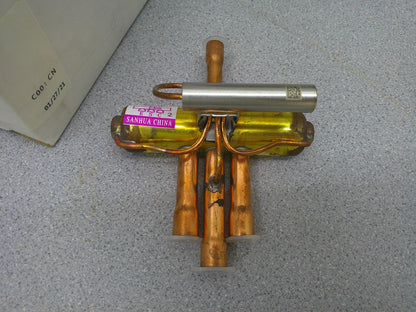 DAIKIN 2-TON R22/R410A REV VALVE 910110417 NIB