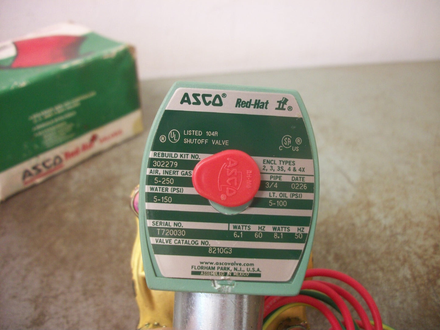 ASCO RED HAT 3/4" SOLENOID VALVE 8210G3 240VCOIL 5-150PSI 6.1WATT NIB