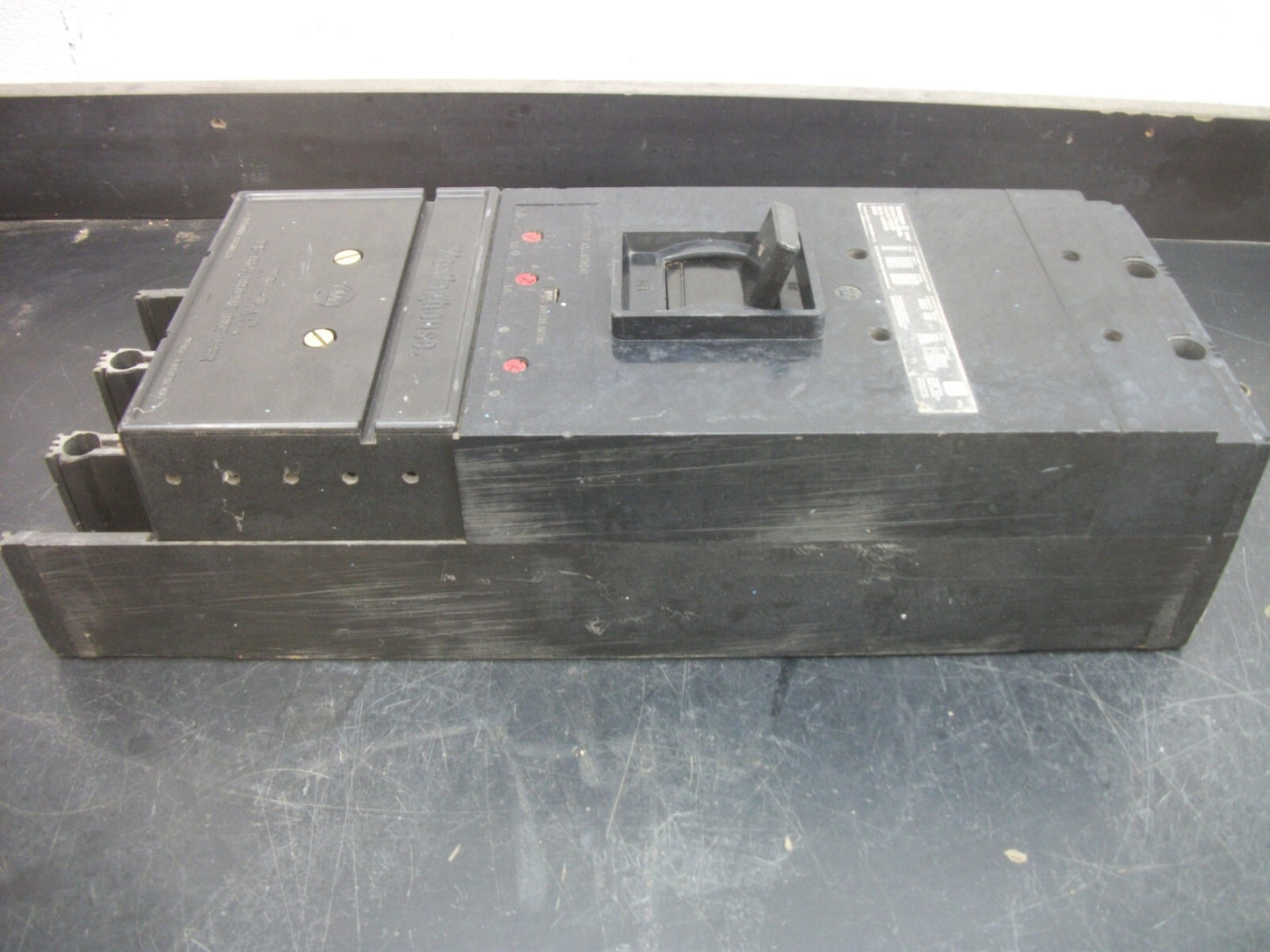 WESTINGHOUSE NB CIRCUIT BREAKER NB3800PF 800AMP 600VOLT 3POLE W/600A TR NO COVER