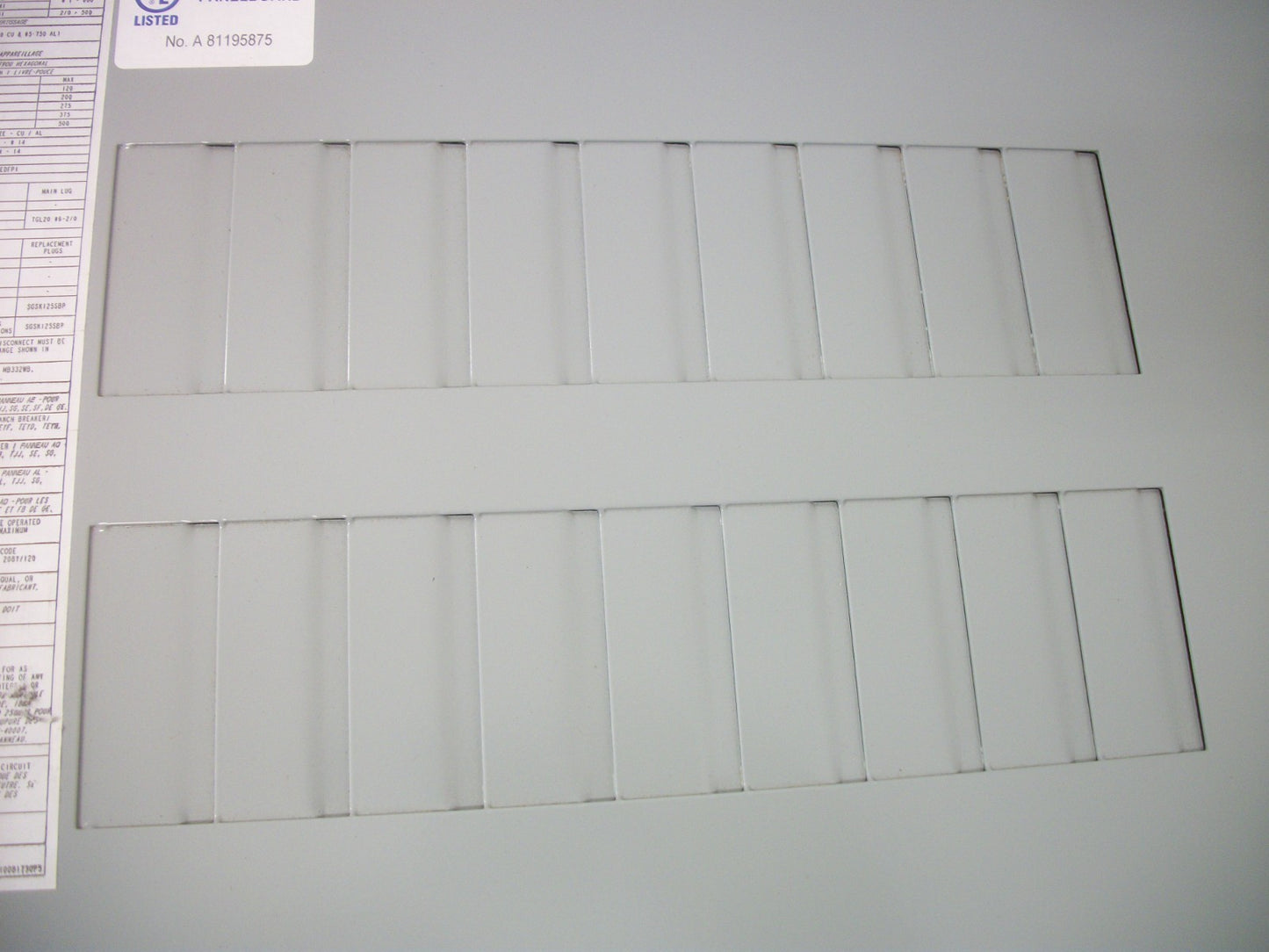 GE A SERIES II PANELBOARD INTERIOR AQU3182RCX 225A 208/120V 3PH NEW