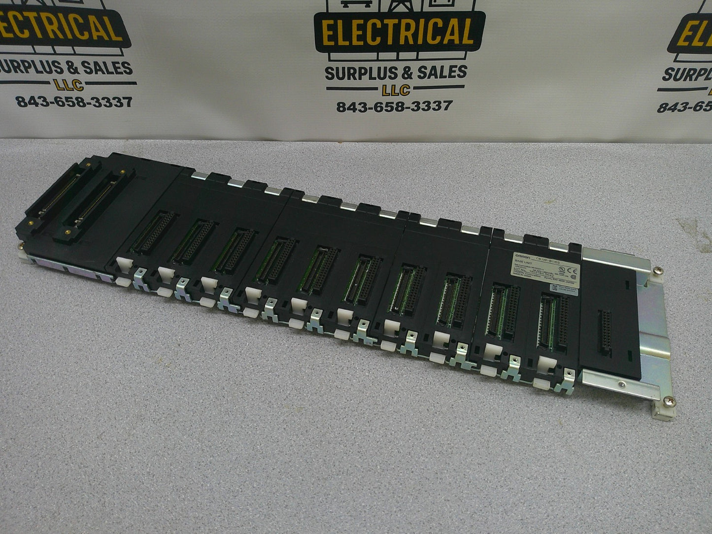 OMRON 10-SLOT PLC BASE UNIT CS1W-BI103