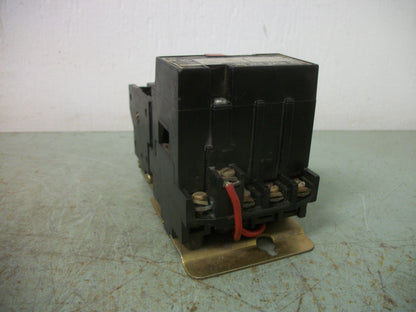 SQUARE D SIZE 00 MOTOR STARTER 8536AG1 240VCOIL 1PH 230VOLT 1HP