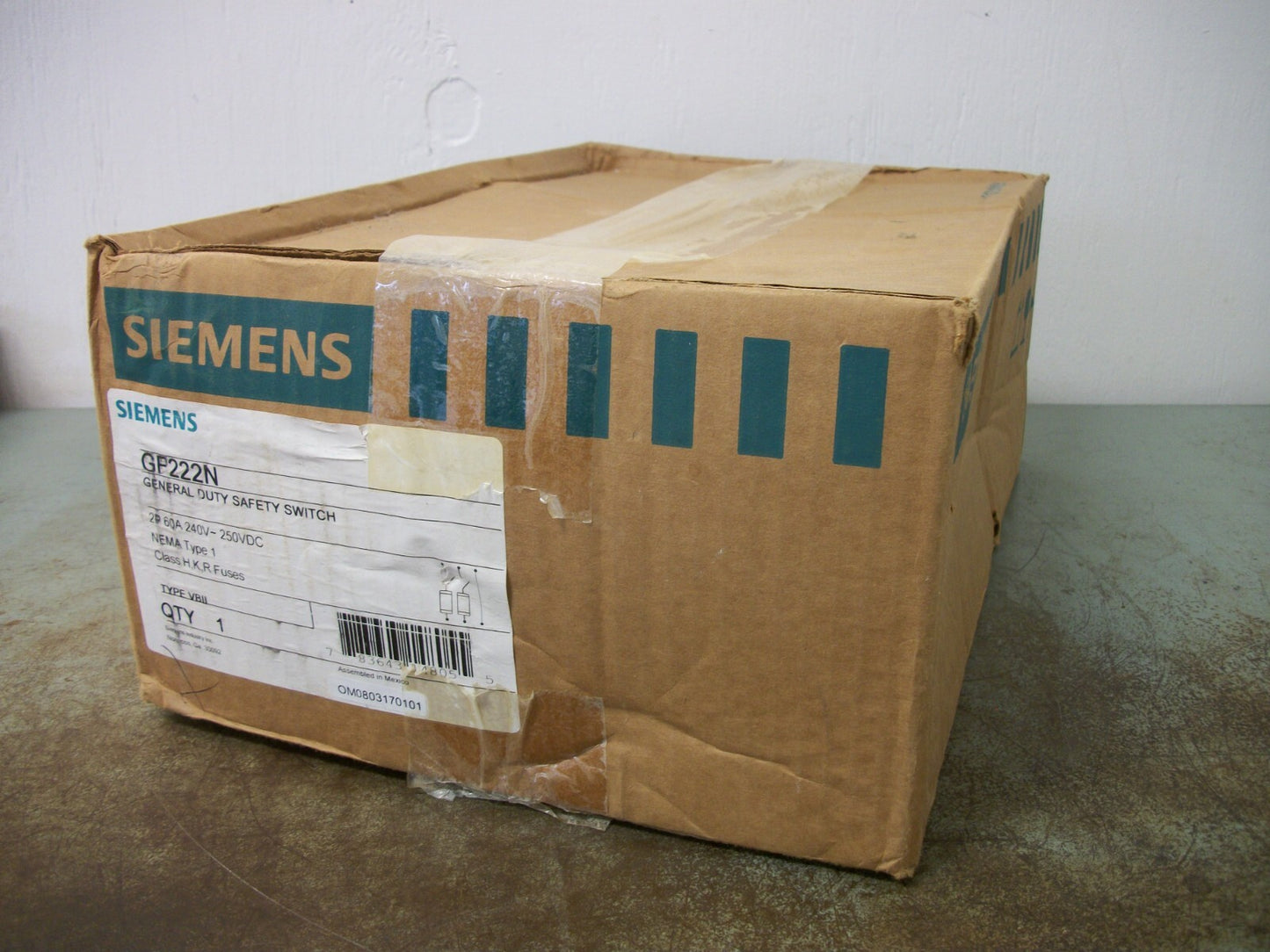 SIEMENS DISCONNECT TYPE 1 GF222N 60AMP 240VOLT 2POLE FUSIBLE NIB