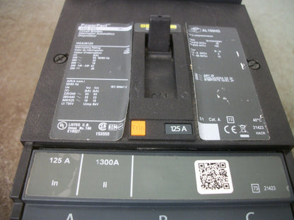 SQUARE D POWERPACT I-LINE HG CIRCUIT BREAKER HGA36125 125AMP 600VOLT 3POLE