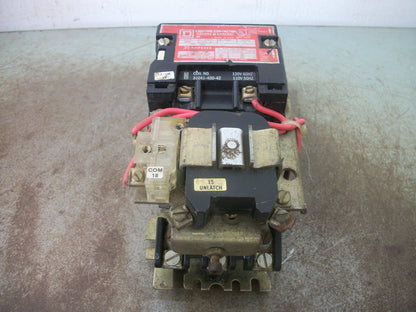 SQUARE D 30AMP 3POLE LIGHTING CONTACTOR 8903SMO11 8903SM011 120VCOIL CHIPPED