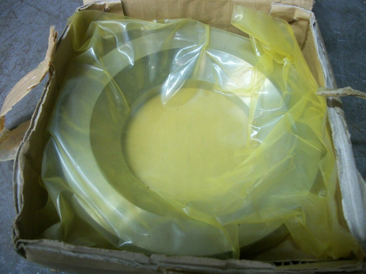 CAT RETAINER OIL SEAL 92344-00500 NIB