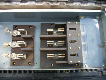 WESTINGHOUSE FUSIBLE BUS PLUG COP324 200AMP 240VOLT 3PH 3W