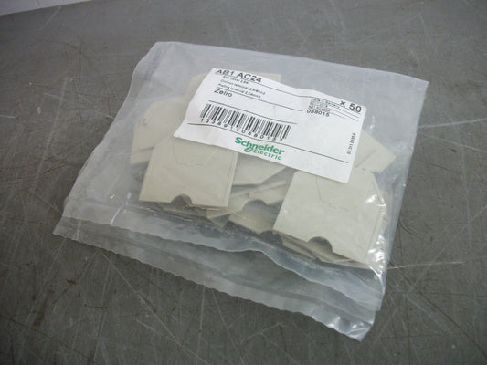 TELEMECANIQUE BAG OF 19 2,5/4 4mm2 END COVERS AB1AC24 NEW