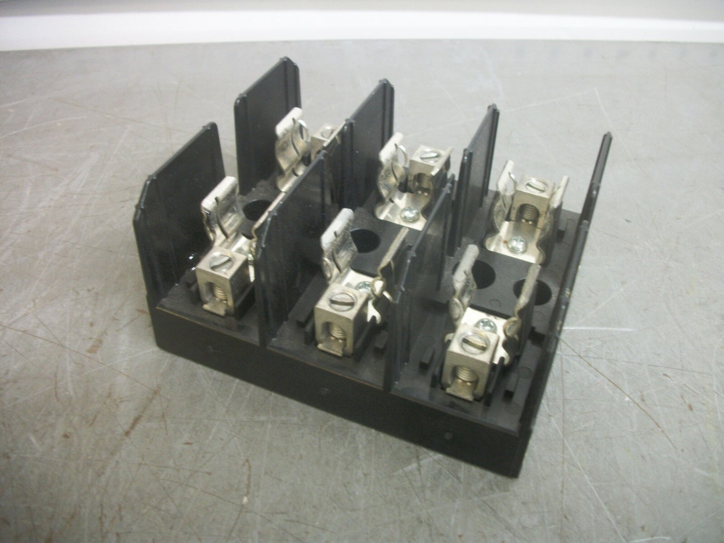 BUSSMANN FUSEHOLDER J60030-3CR 30AMP 600VOLT 3POLE