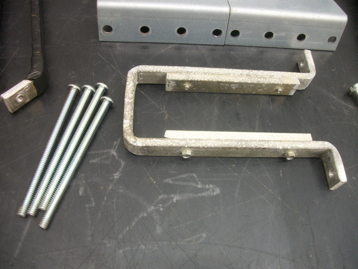 SIEMENS TWIN BREAKER BUS MOUNTING HARDWARE FOR FXD HFD HFXD FRAMES SF6D 250AMP