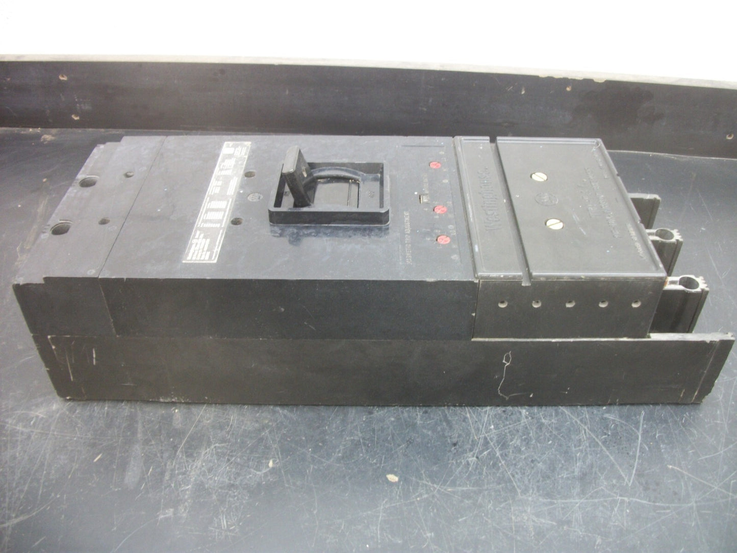 WESTINGHOUSE NB CIRCUIT BREAKER NB3800PF 800AMP 600VOLT 3POLE W/600A TR NO COVER