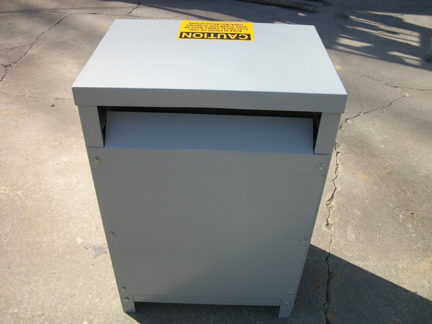 WESTINGHOUSE 27KVA 3PH TRANSFORMER MD27E92 HV 460D LV 460Y/266