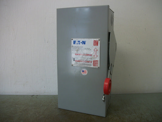 CUTLER-HAMMER DISCONNECT TYPE 1 DH361UGK 30AMP 600VOLT 3POLE NON-FUSIBLE NOB