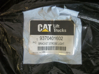 CAT STROBE LIGHT BRACKET 9370401602 NEW