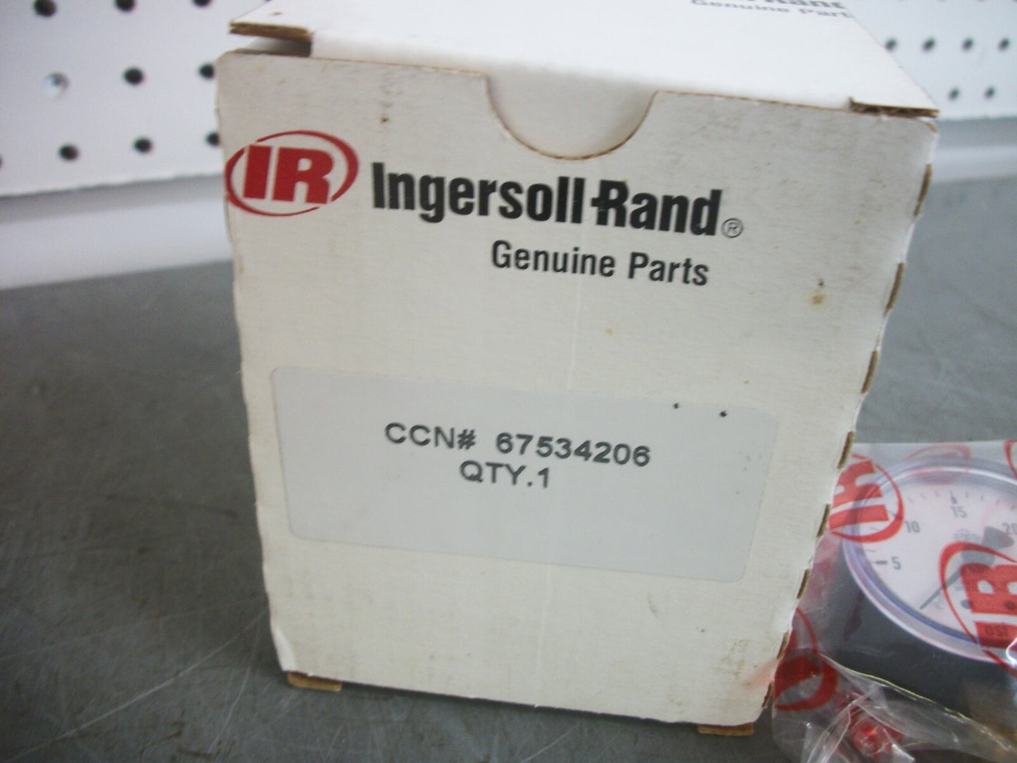 INGERSOLL-RAND PNEUMATIC PRESSURE GAUGE 67534206 0-30PSI NIB