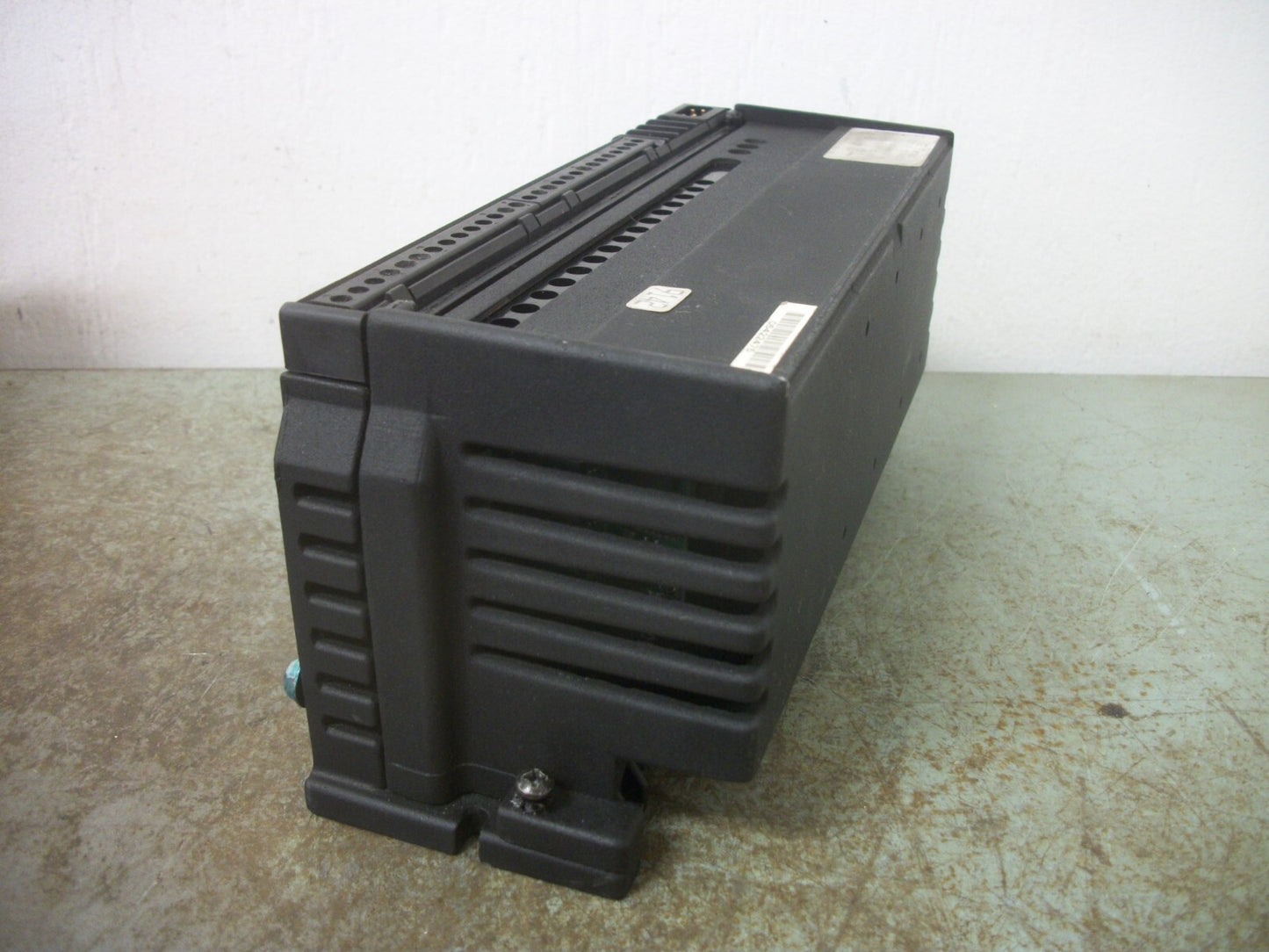 GE FANUC ANALOG DC 4I/2O I/O PLC MODULE IC660EBA020D