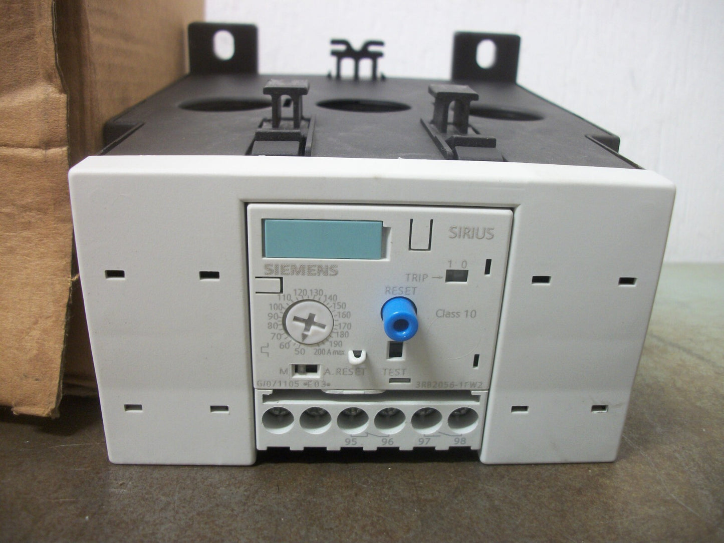 SIEMENS THERMAL OVERLOAD RELAY 3RB2056-1FW2 50-200AMP NIB