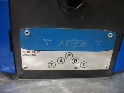 VICKERS TWO-STAGE PILOG VALVE DG4S4LW-016C-B-60 120VCOIL .69AMP NOB