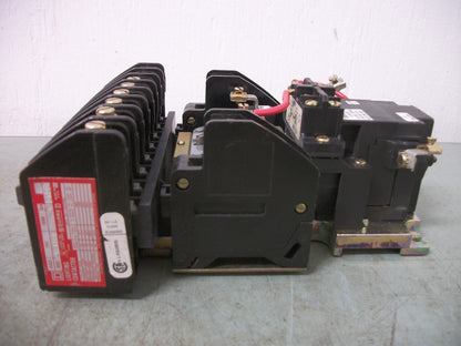 SQUARE D 30AMP 10POLE LIGHTING CONTACTOR 8903LXO1000 120VCOIL 600VOLT