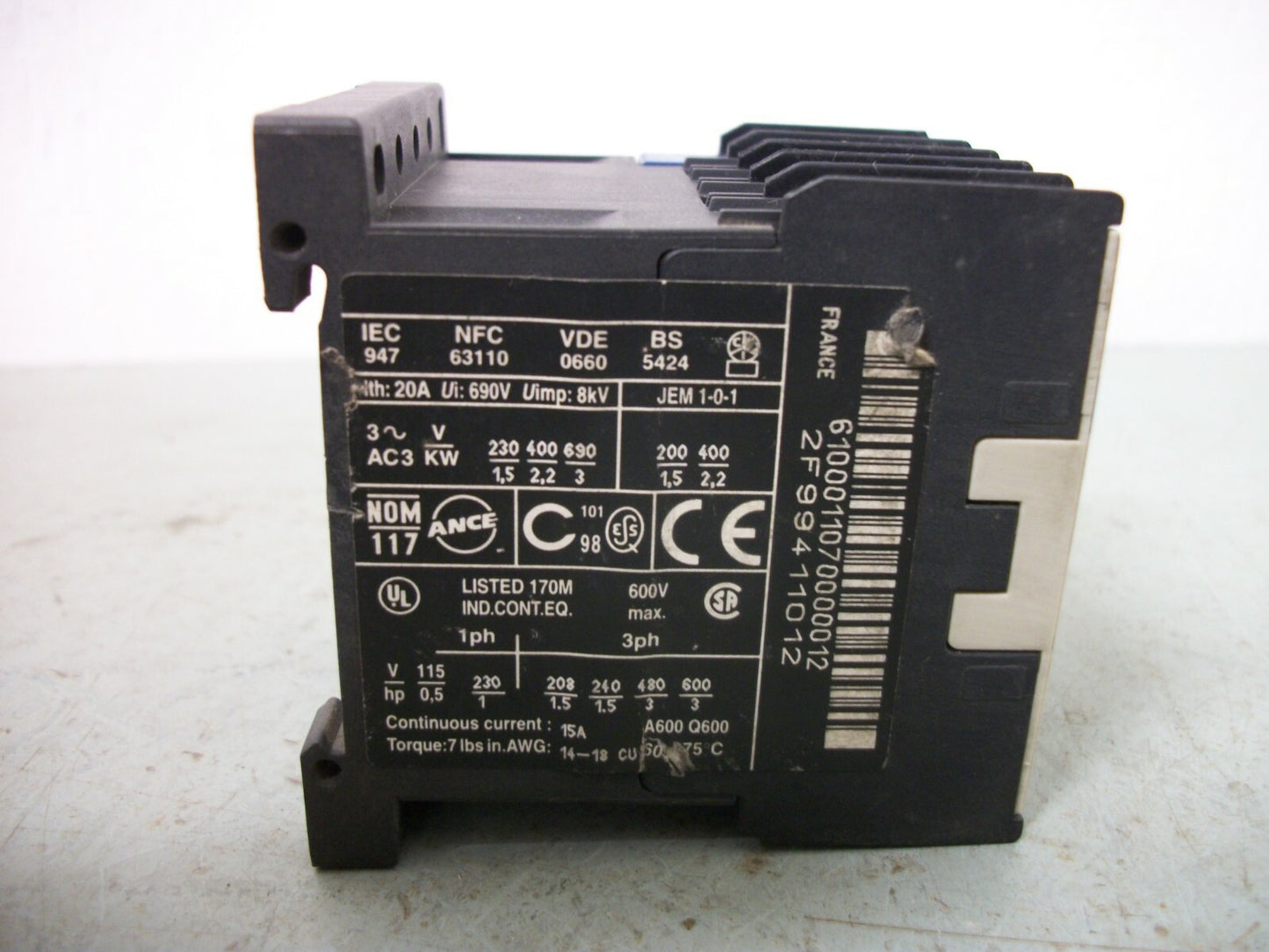 TELEMECANIQUE CONTACTOR LC1K0610F7 15AMP 110VCOIL 3PH 600V 3HP