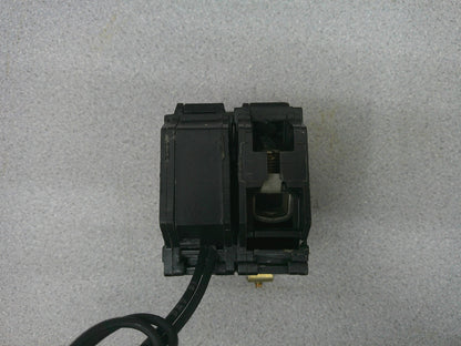 GE THQB CIRCUIT BREAKER THQB1120ST1 20AMP 120VOLT 1POLE W/SHUNT NOB