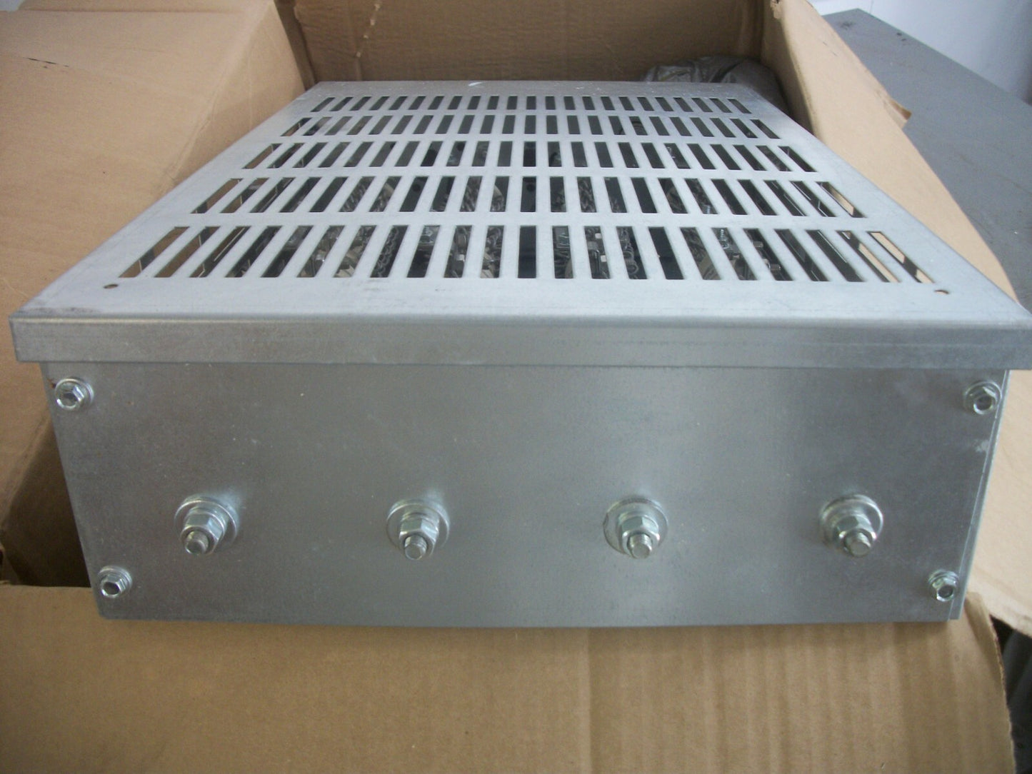 POWEROHM RESISTORS BRAKING UNIT URS000135 2x 9 OHMS 12AMP 1296WATT NIB