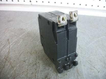 CUTLER-HAMMER CHB CIRCUIT BREAKER CHB215 15AMP 240VOLT 2POLE NOB
