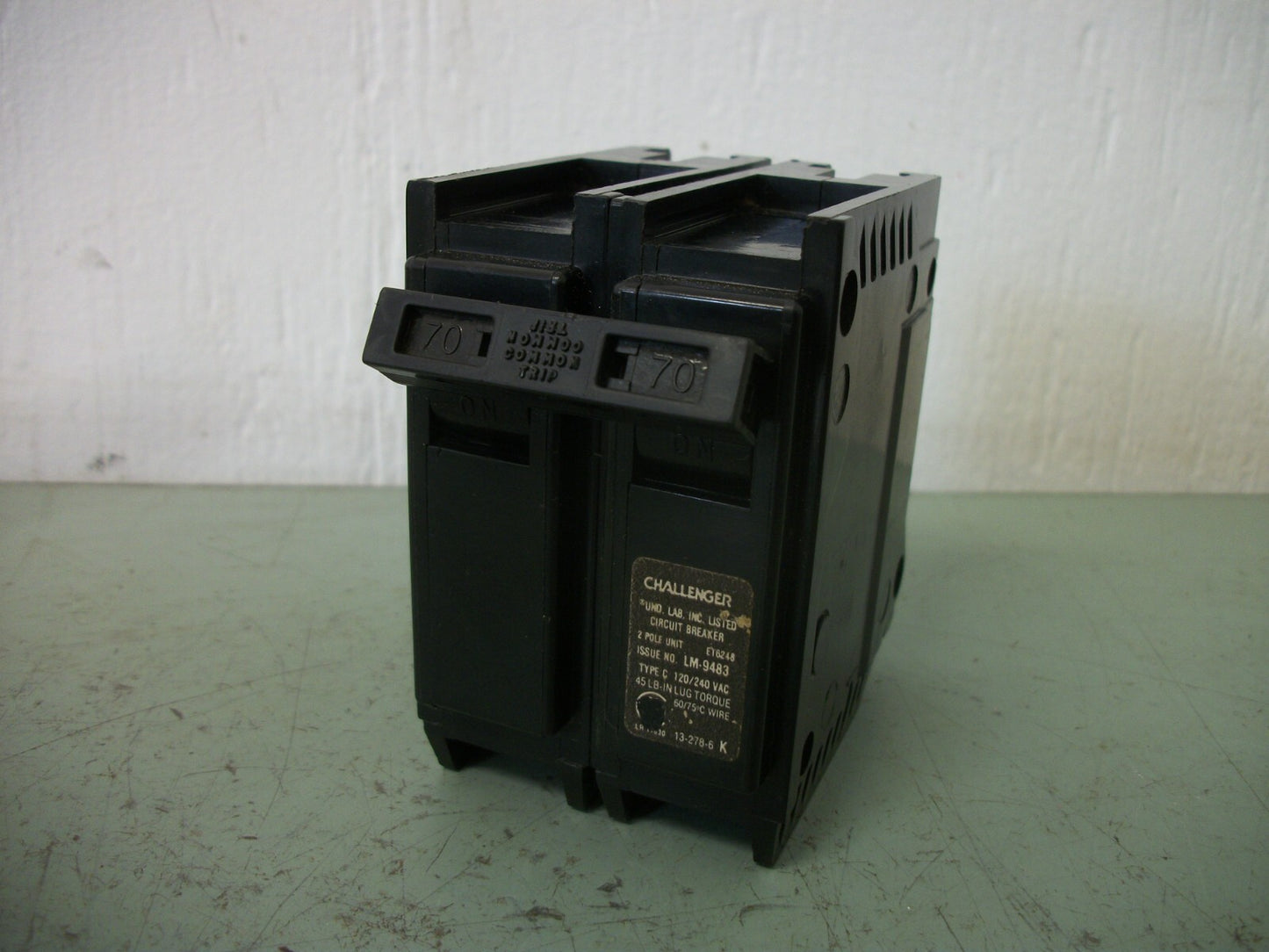 CHALLENGER TYPE C CIRCUIT BREAKER C270 70AMP 240VOLT 2POLE