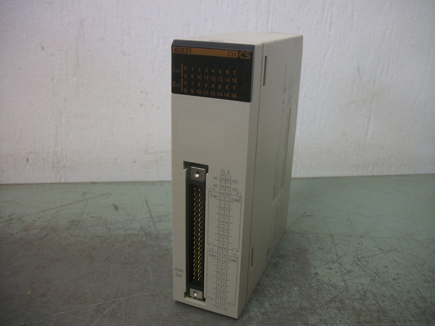 OMRON SYSMAC INPUT UNIT CS1W-ID231