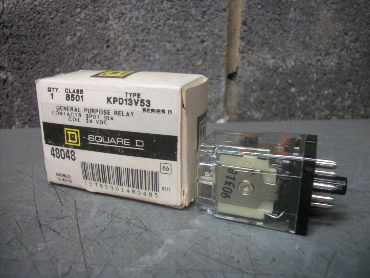 SQUARE D SPDT GENERAL PURPOSE RELAY 8501KPD13V53 24VCOIL 10AMP NIB